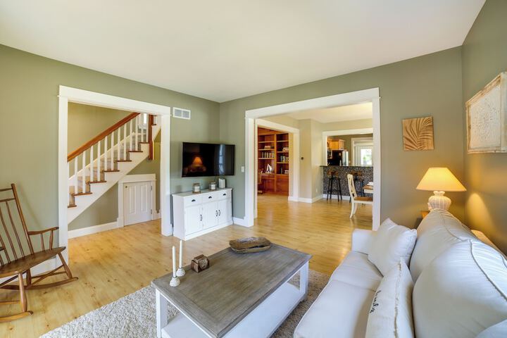 Charming Chesterton Home: w / Idyllic Location!