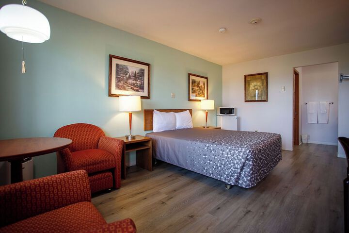 Room 19 of 25