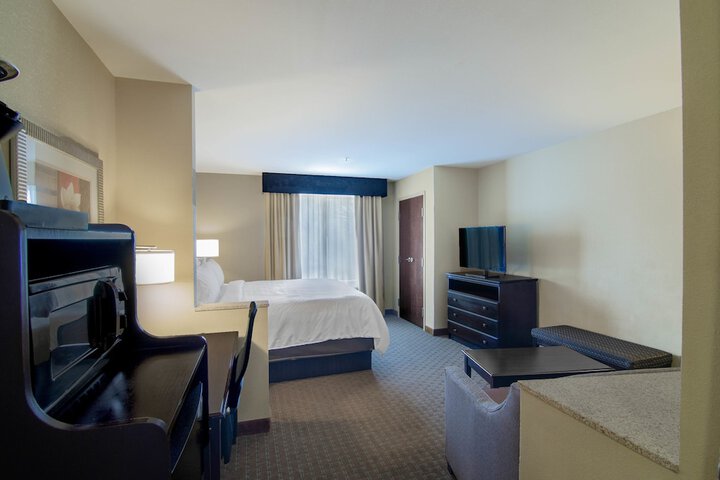 Room 12 of 29