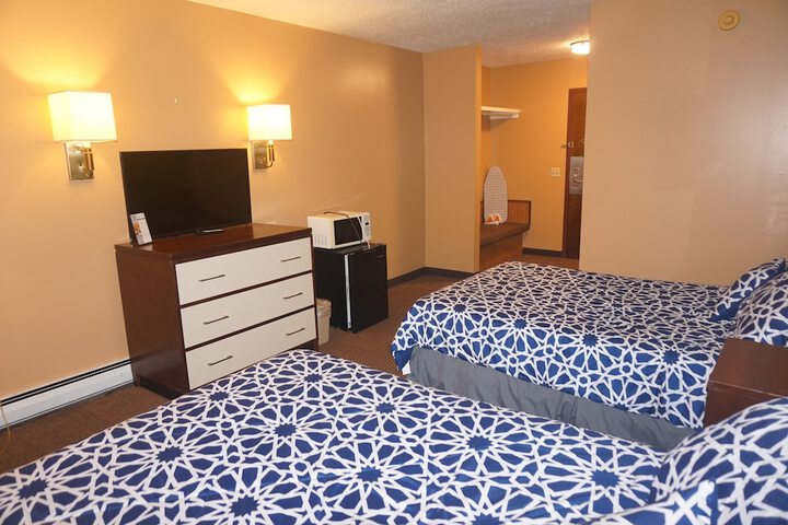 Bellevue Hotel & Suites