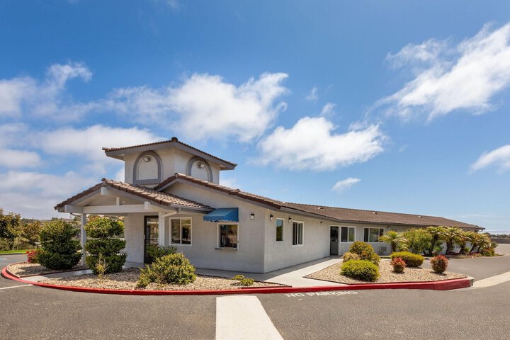 Days Inn by Wyndham Arroyo Grande / Pismo Beach