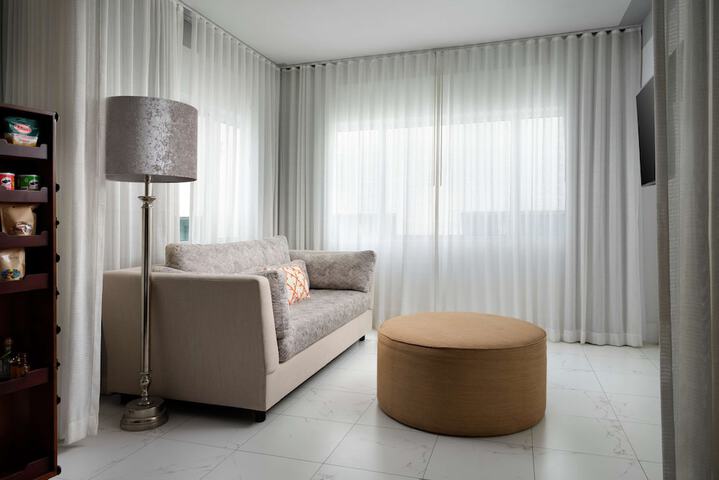 Nautilus Sonesta Miami Beach