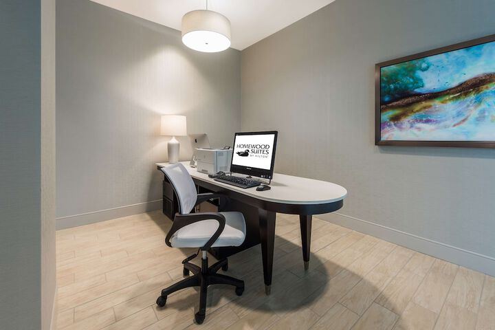 Business Center 34 of 35