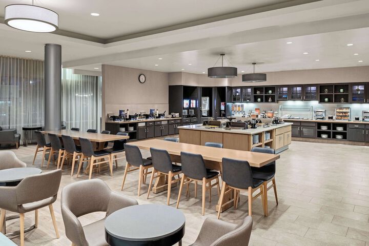 Homewood Suites by Hilton Anaheim Resort – Convention Center