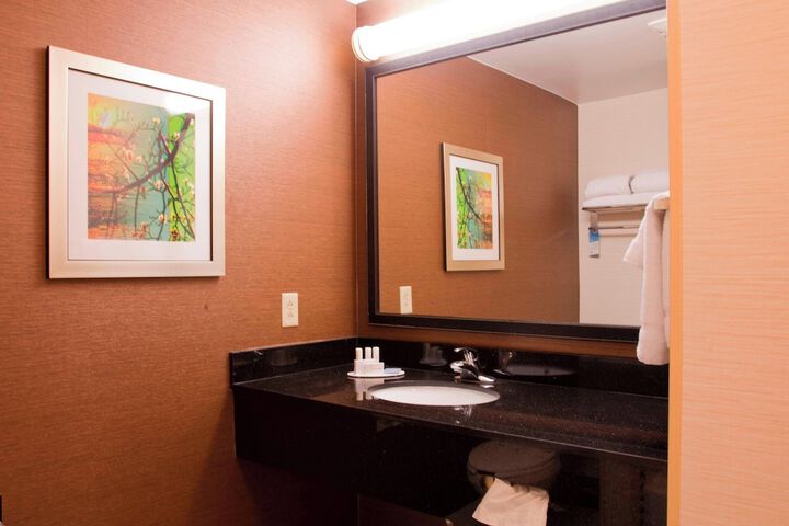 Fairfield Inn & Suites by Marriott Bedford