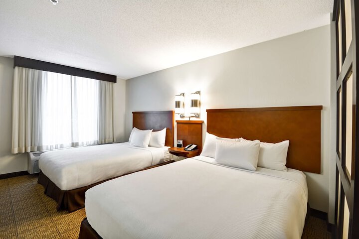 Hyatt Place Chicago / Naperville/Warrenville