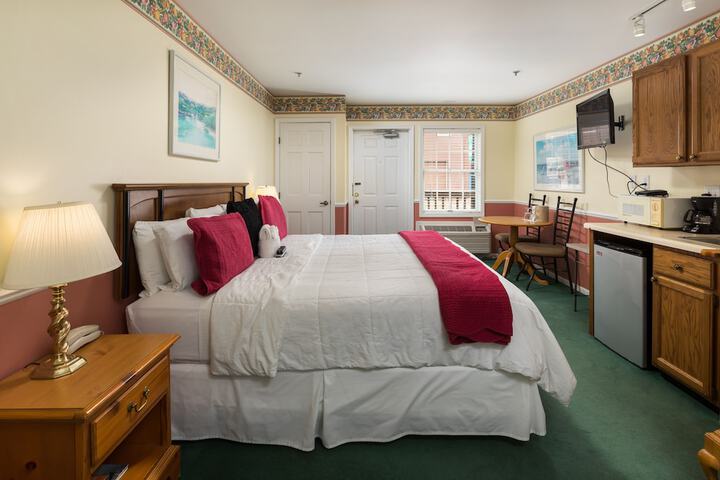 Room 106 of 279