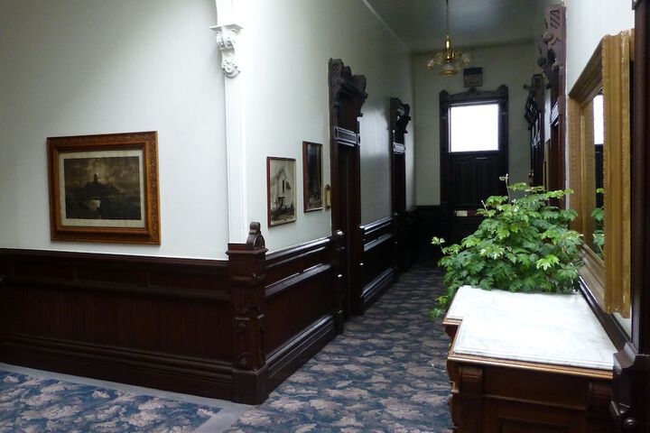 Ballroom/Hall 63 of 65