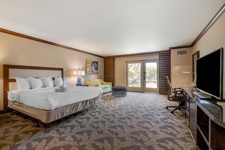 Room 25 of 60
