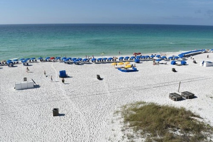 Beach 65 of 97