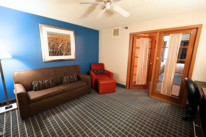 Room 9 of 46