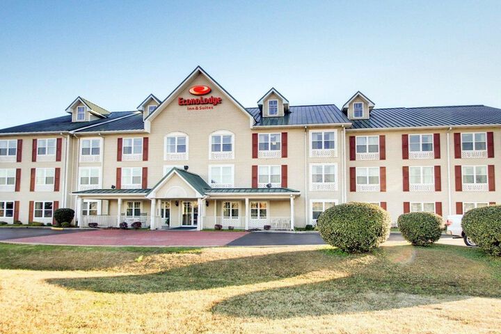 Hotel 2 of 32