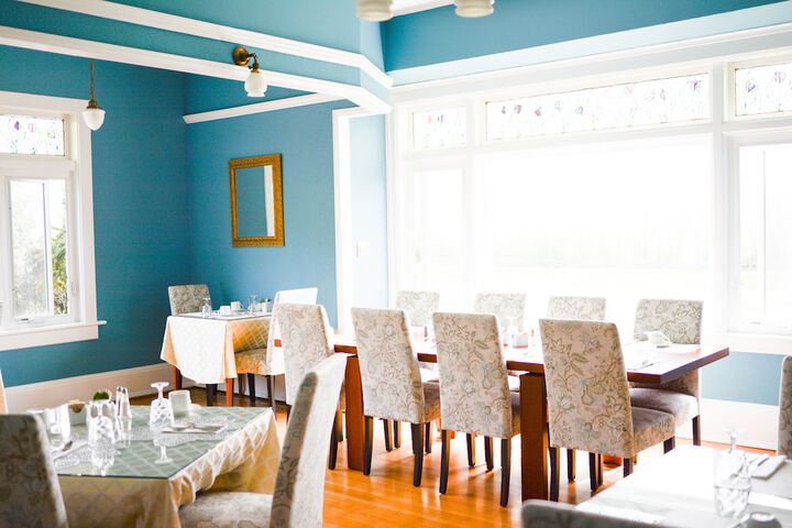 Dining 92 of 109