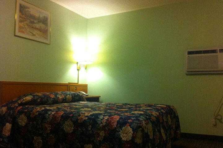 Room 41 of 47