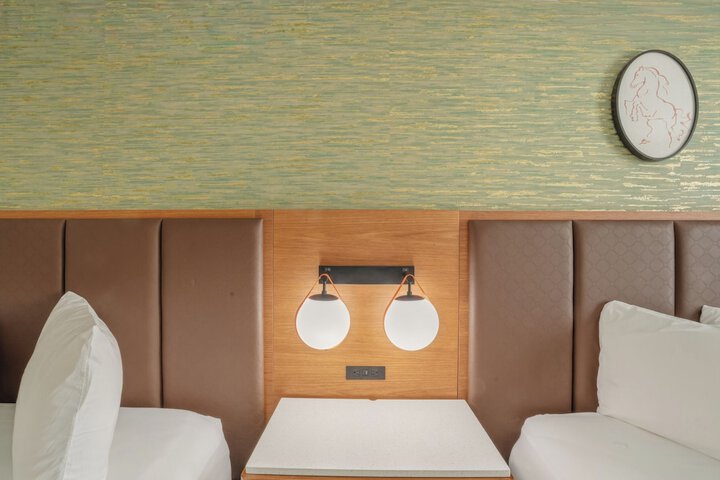 Kozy Hotel Dallas DFW Airport Area West