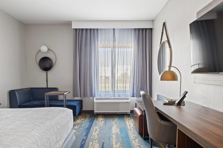 La Quinta Inn & Suites by Wyndham La Habra