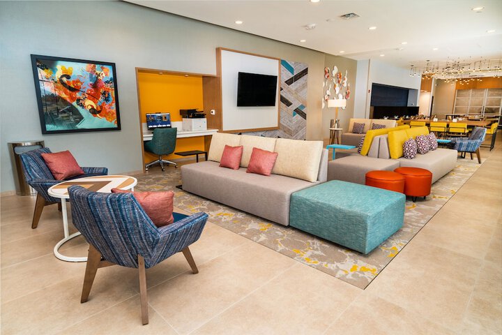 Hotel Interior 4 of 57