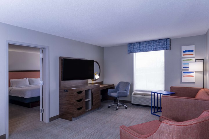 Room 49 of 73