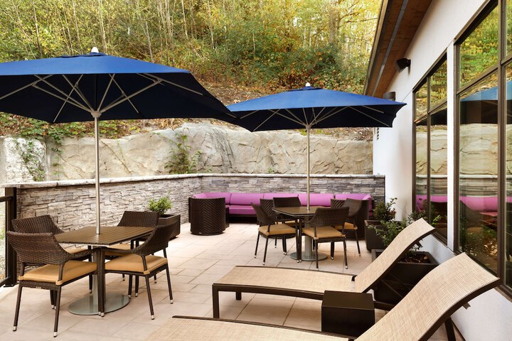 Terrace/Patio 34 of 37