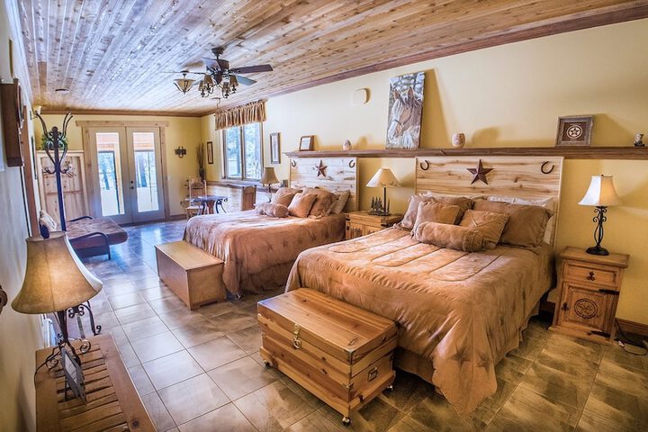 Elktrace Bed & Breakfast