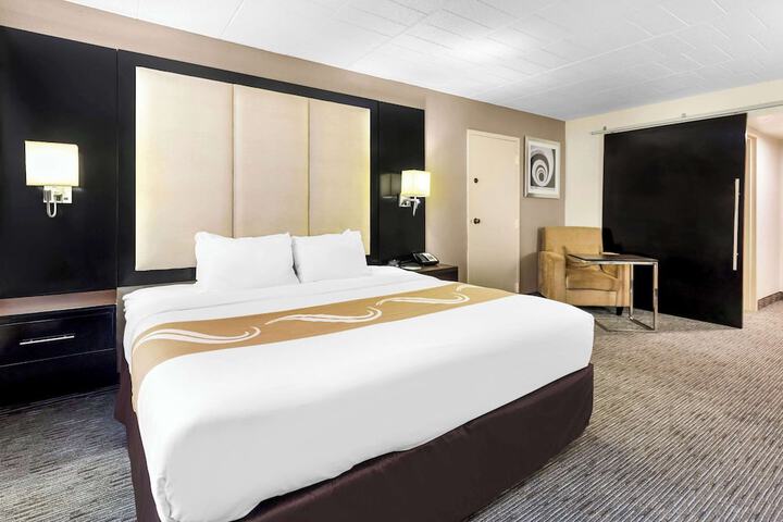 Room 42 of 54