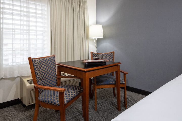 Room 15 of 35