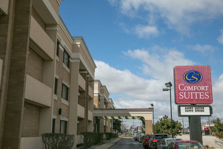 Hotel 3 of 53