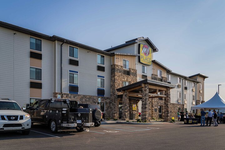 My Place Hotel - Marion OH