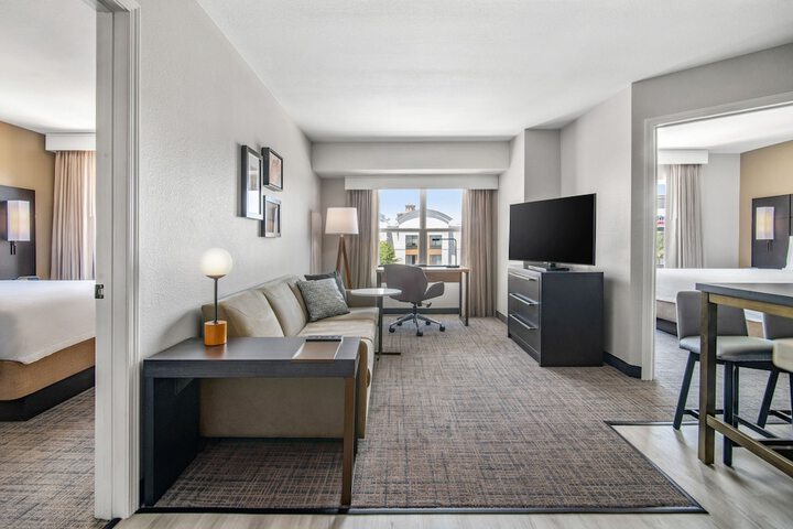 Room 41 of 54
