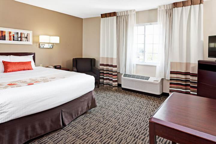 Room 34 of 44