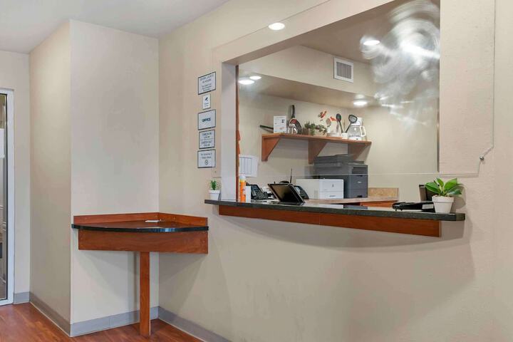 Extended Stay America Select Suites - Grand Rapids - Wyoming