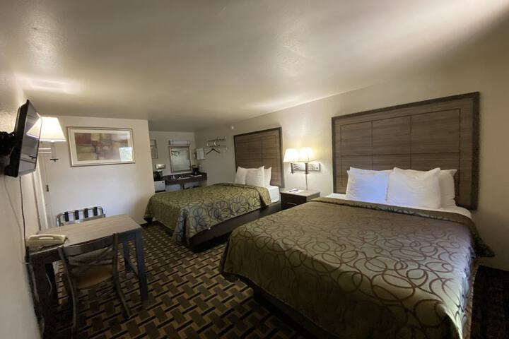 Room 30 of 51