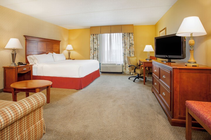 Room 11 of 41