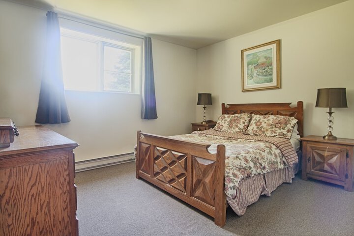 Room 85 of 211