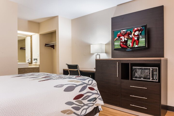 Room 22 of 28