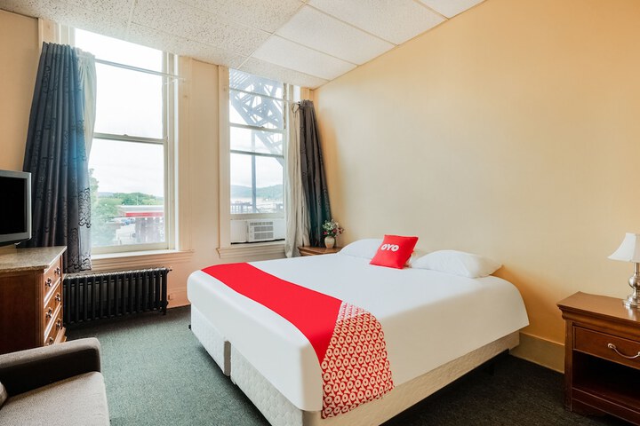 Room 20 of 27