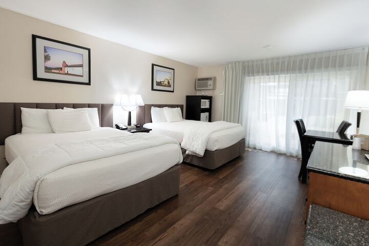 Room 40 of 66