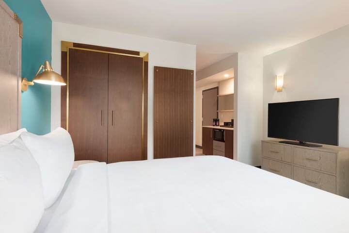 Embassy Suites by Hilton Boulder