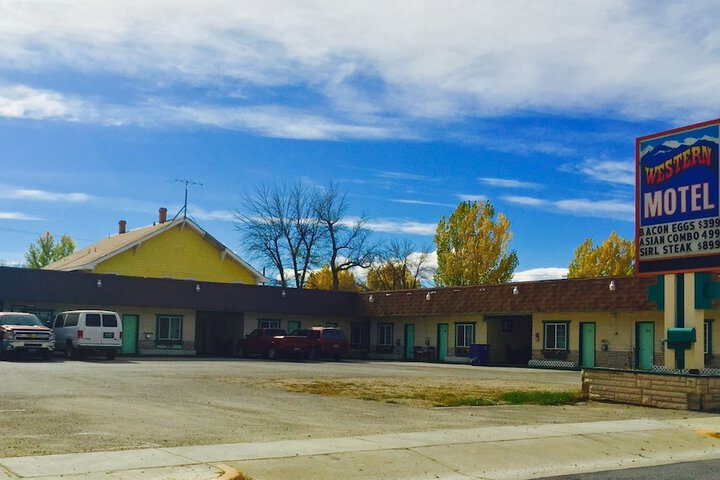 Western Motel