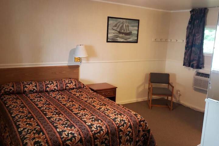 Tourest Motel