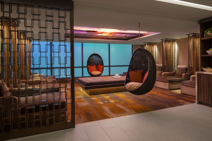 Silver Legacy Reno- a Caesars Rewards Destination