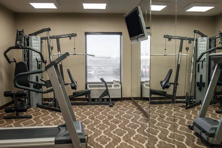 Quality Inn & Suites near St. Louis and I-255