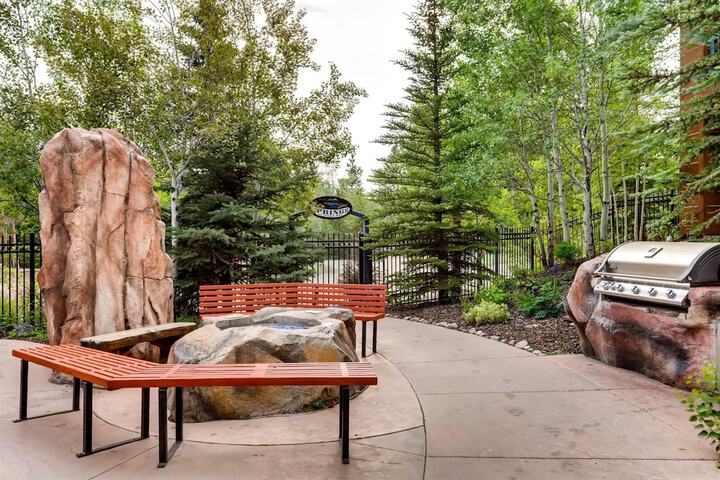 Terrace/Patio 27 of 29