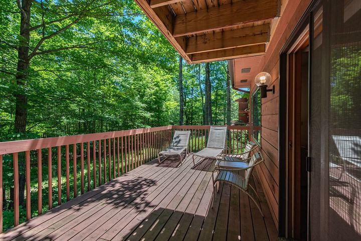 Terrace/Patio 30 of 48