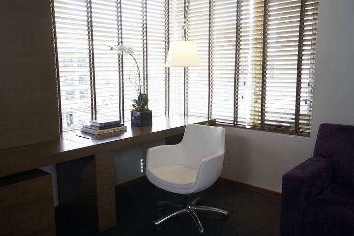 Room 25 of 69