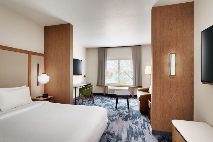 Room 21 of 43