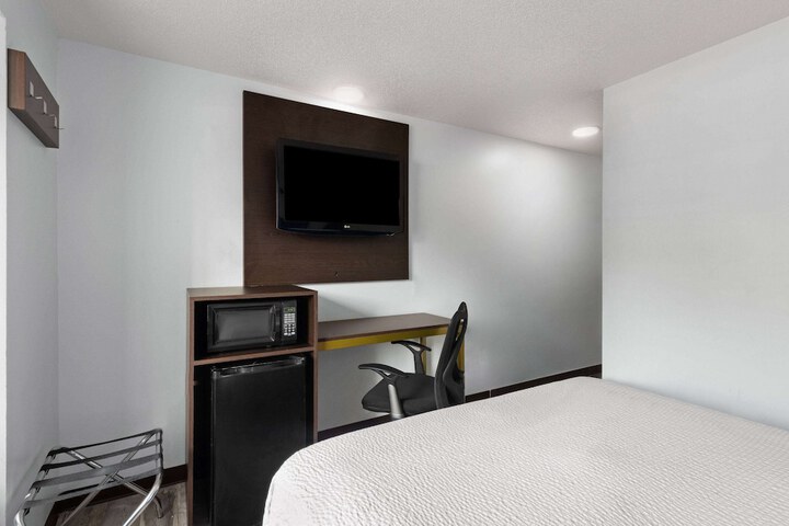 Room 22 of 45