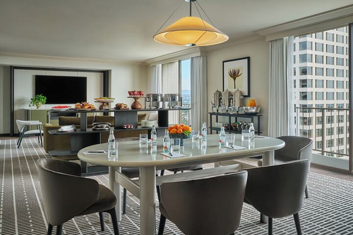 Pendry Newport Beach