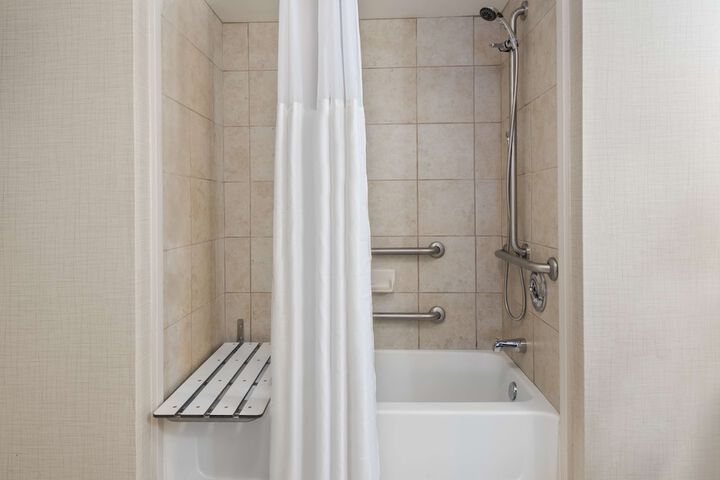 Homewood Suites by Hilton Holyoke-Springfield / North