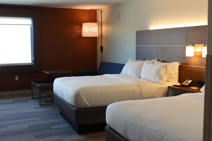 Room 19 of 36